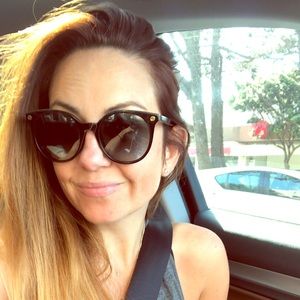 Meet your Posher, Alexzandra